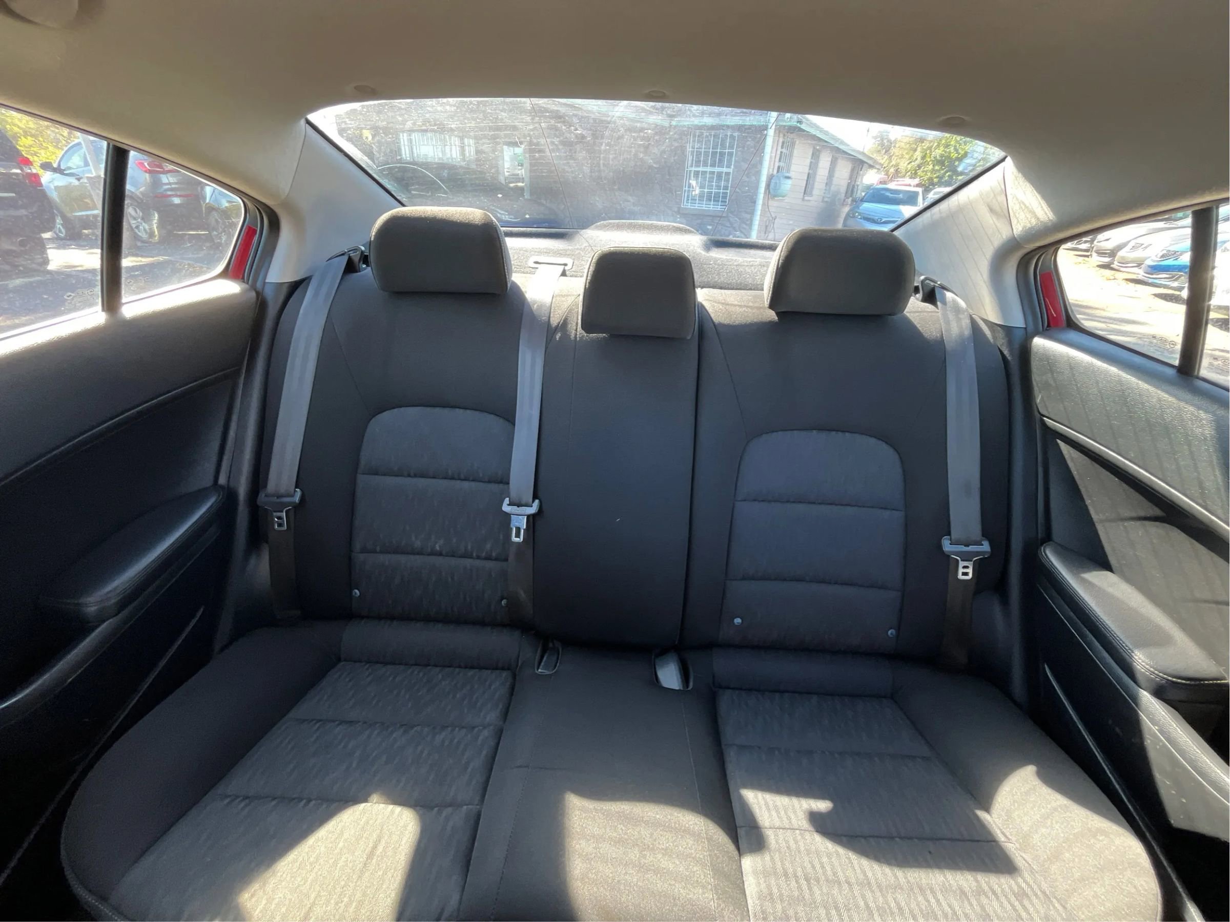 Used 2016 Kia Forte LX image 18