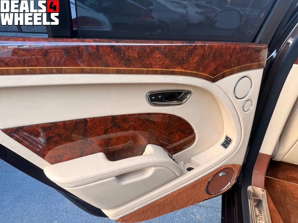 Used 2012 Bentley Mulsanne RWD image 20