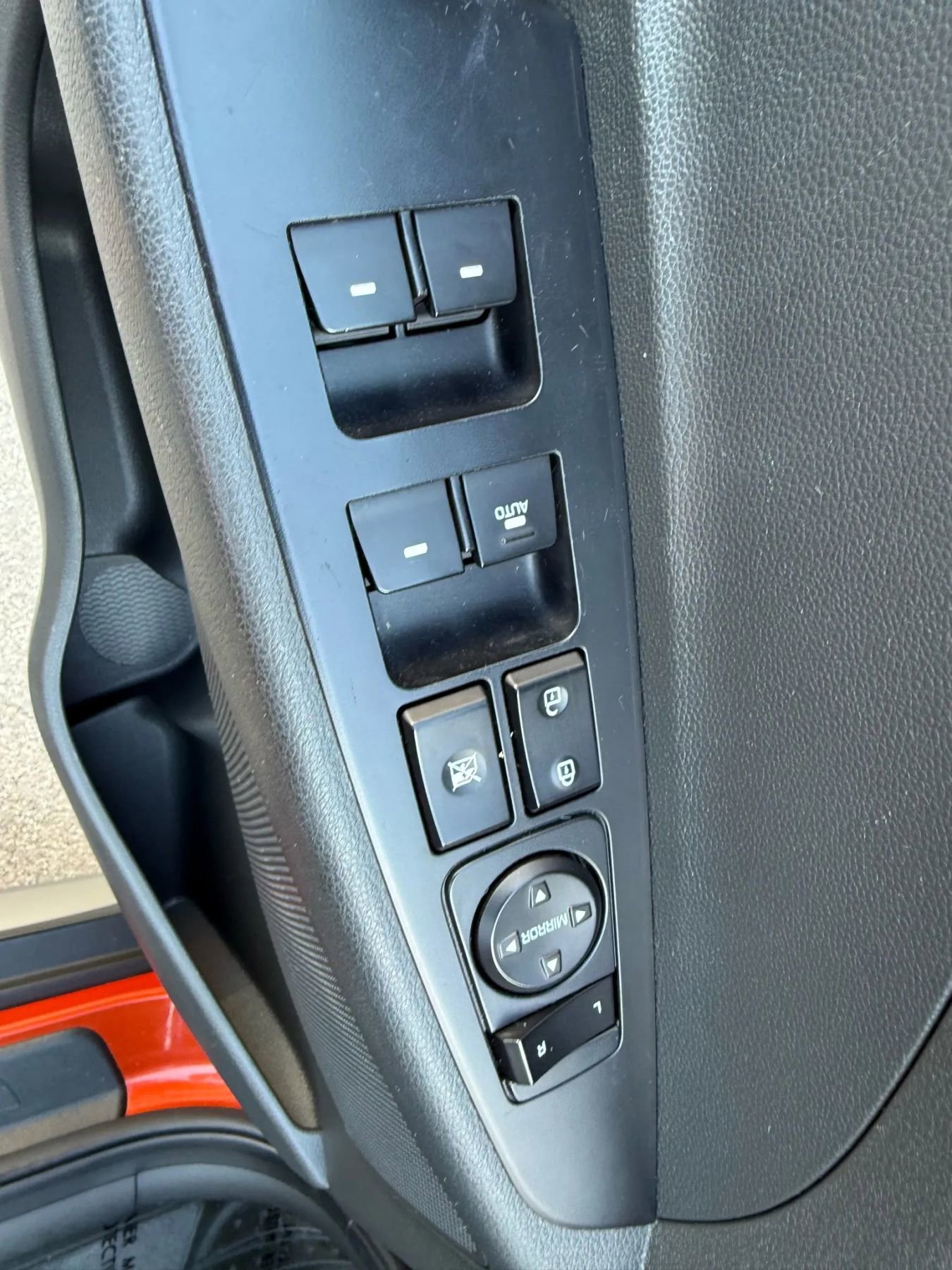 Used 2017 Hyundai Tucson SE image 8