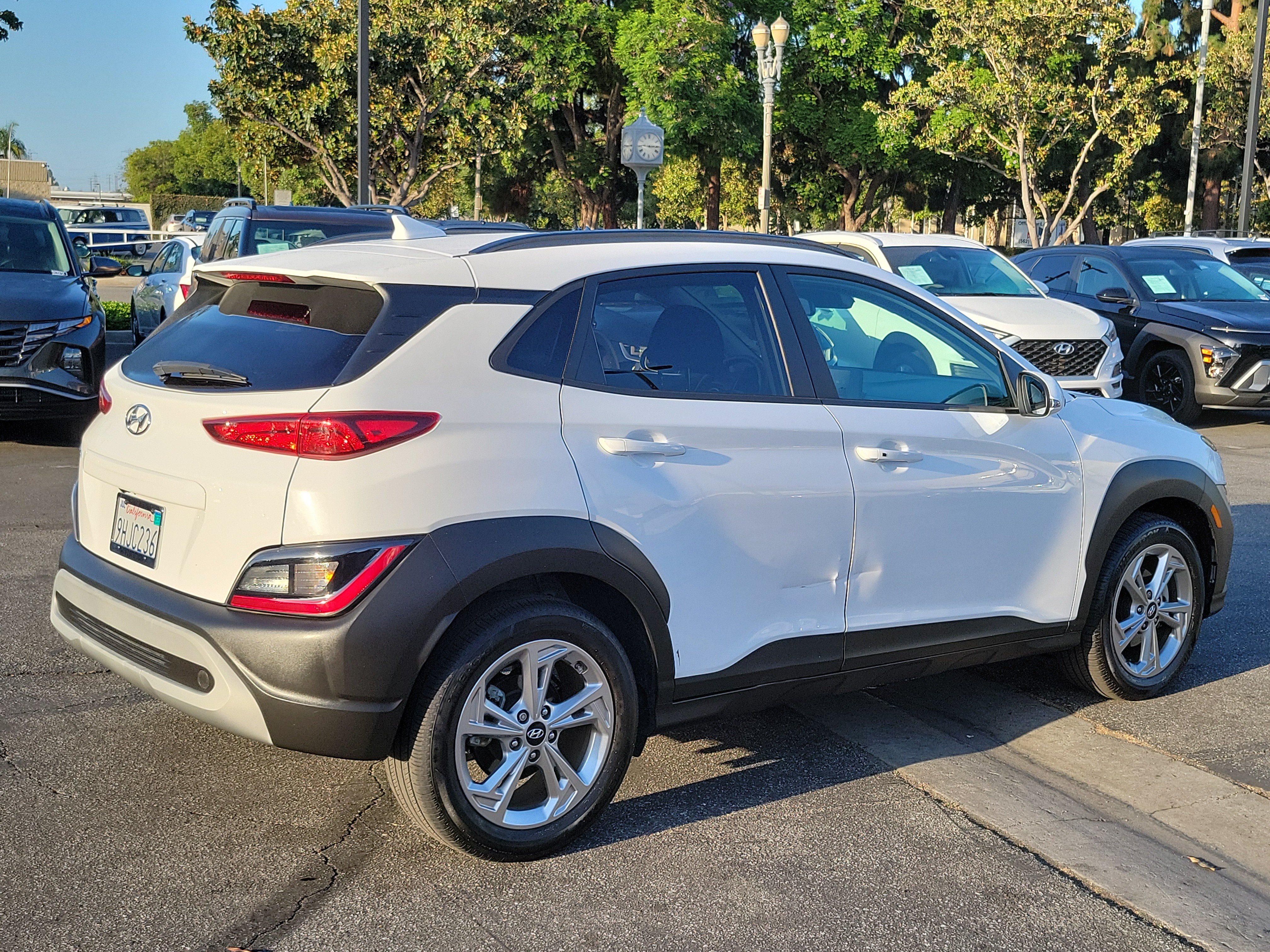 Certified 2023 Hyundai Kona SEL w/ Cargo Package FWD image 5