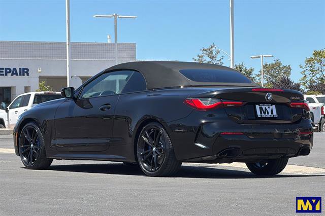 Used 2022 BMW M440i Convertible w/ Premium Package RWD image 6