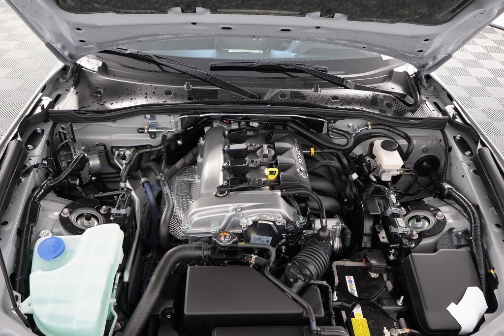 New 2026 MAZDA MX-5 Miata RF Grand Touring RWD image 10