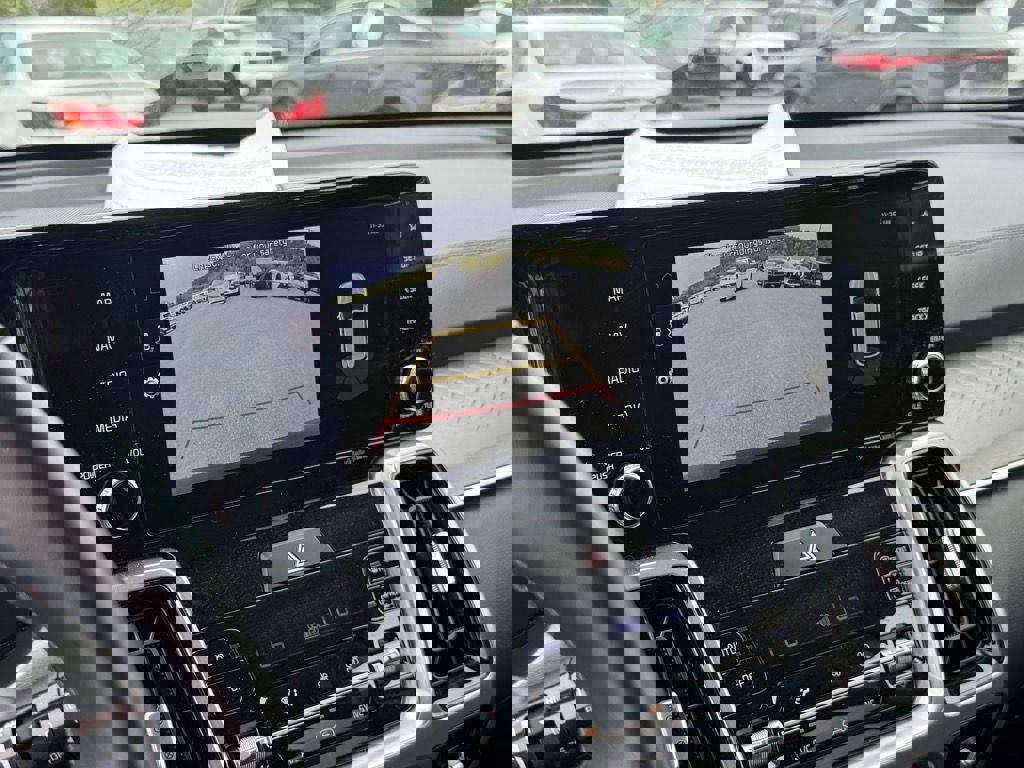 Used 2023 Kia Sorento SX image 26