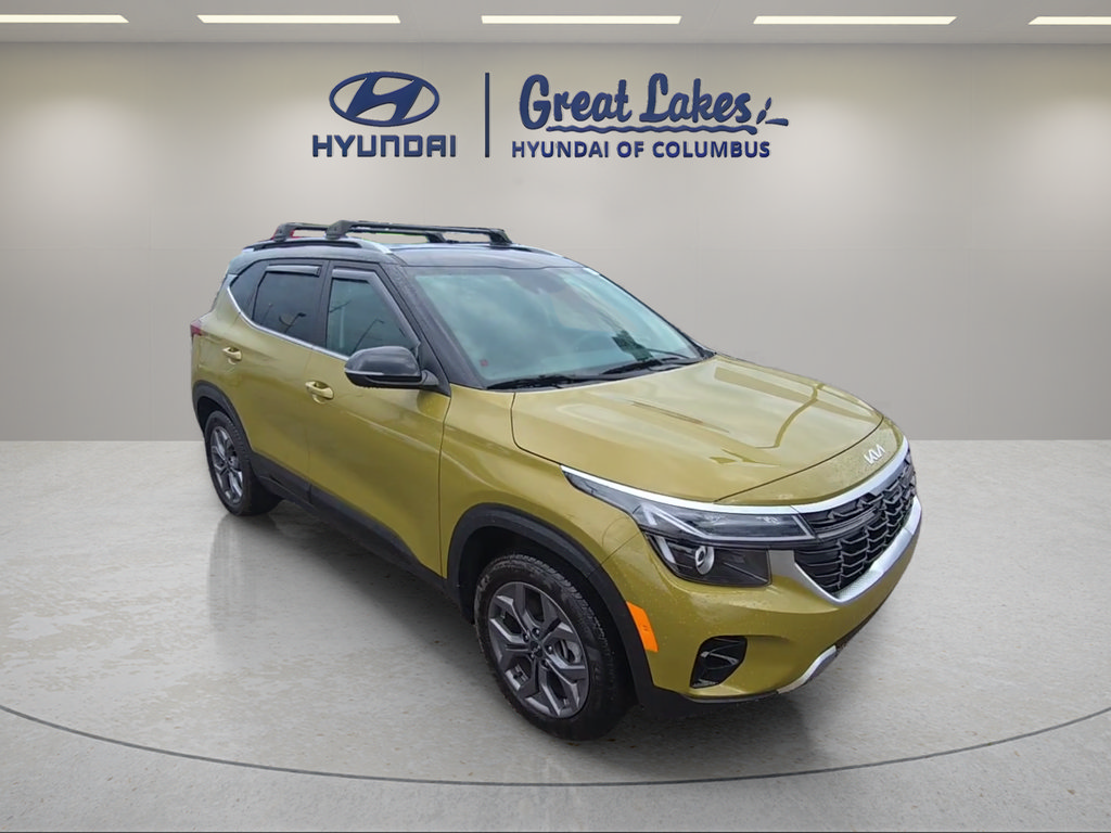 Used 2024 Kia Seltos S AWD/4WD image 3