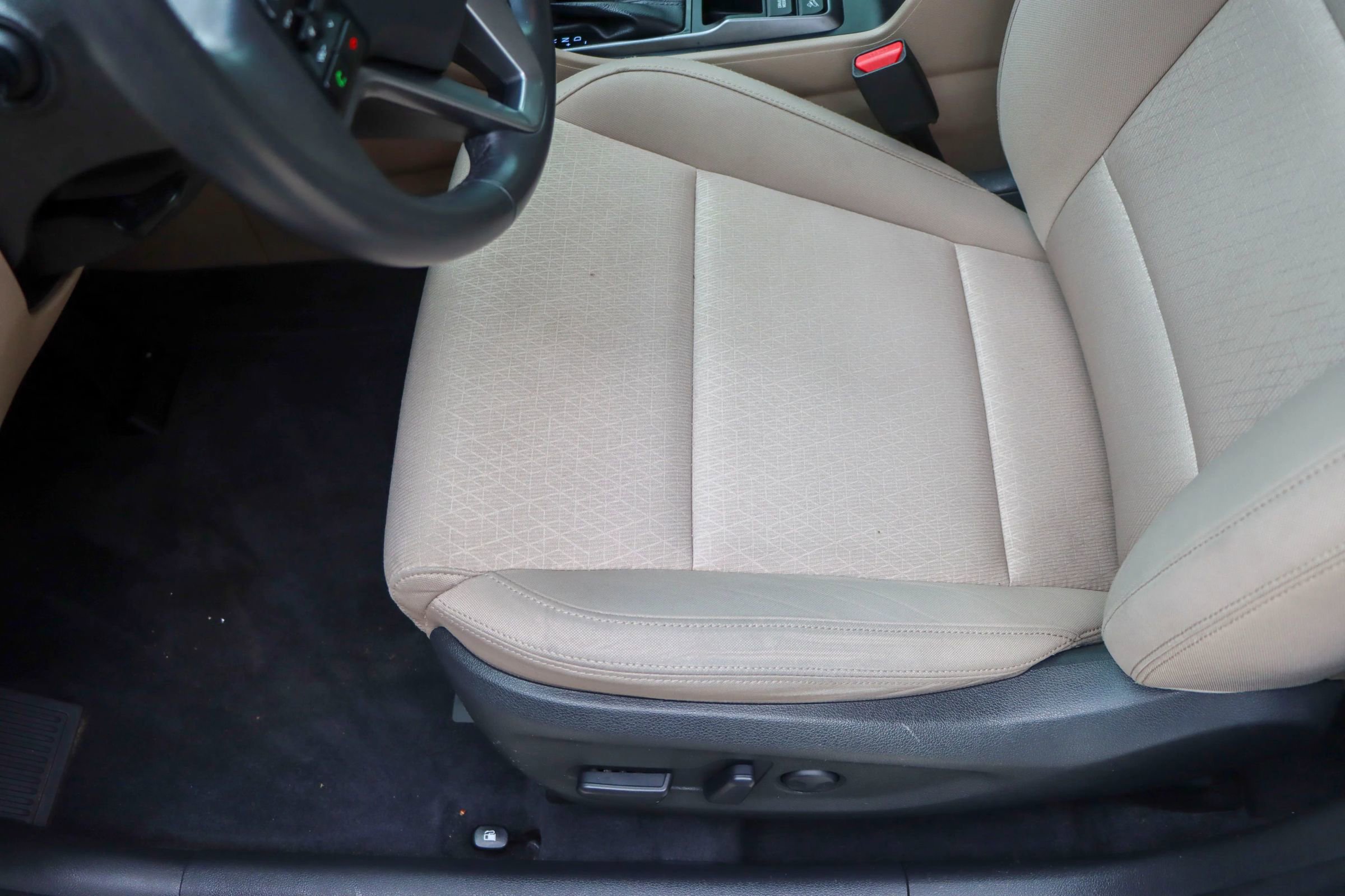 Used 2016 Hyundai Tucson Sport image 15