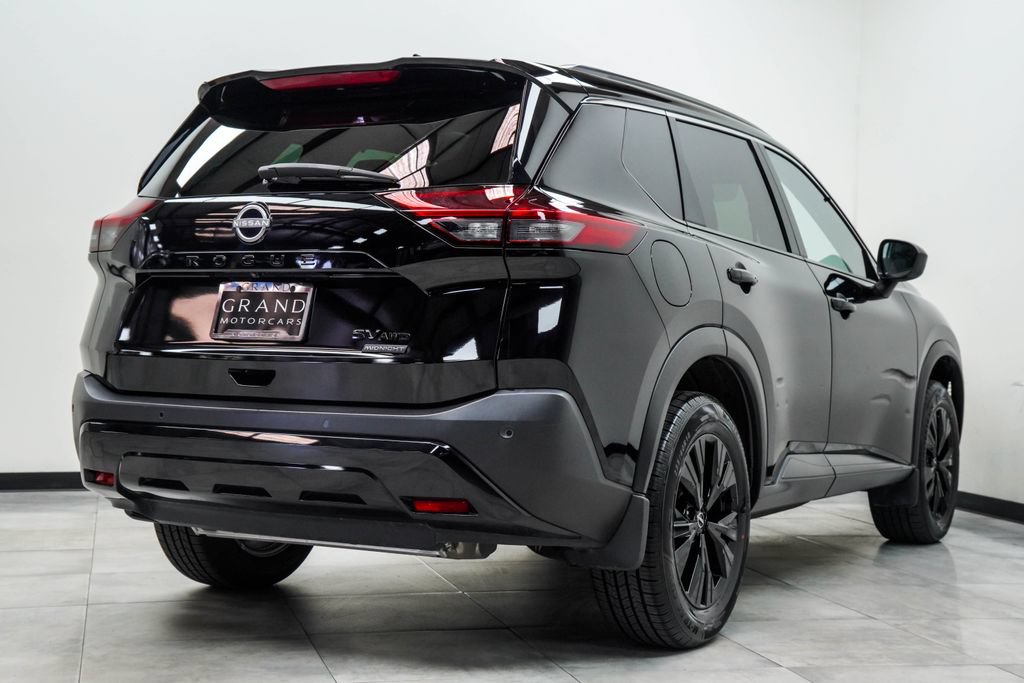 Used 2023 Nissan Rogue SV w/ SV Premium B Package AWD/4WD image 13