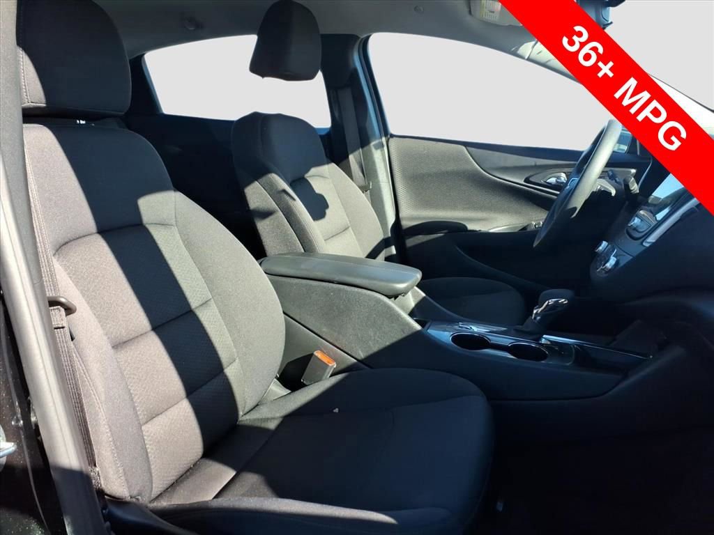 Used 2024 Chevrolet Malibu LT image 10