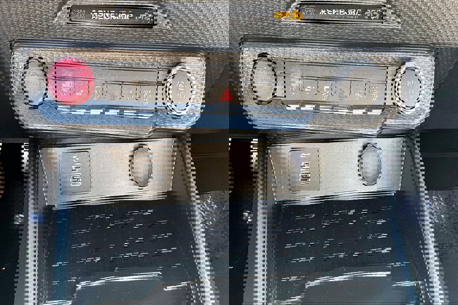 Used 2024 Ford Mustang GT Premium image 27