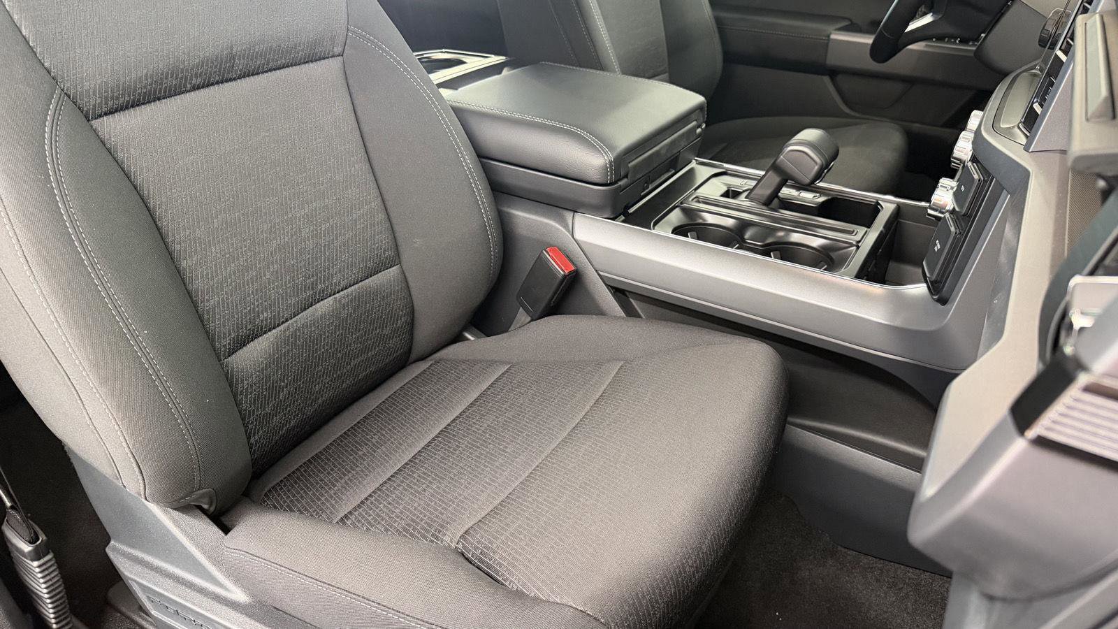 New 2025 Ford F150 XLT image 7
