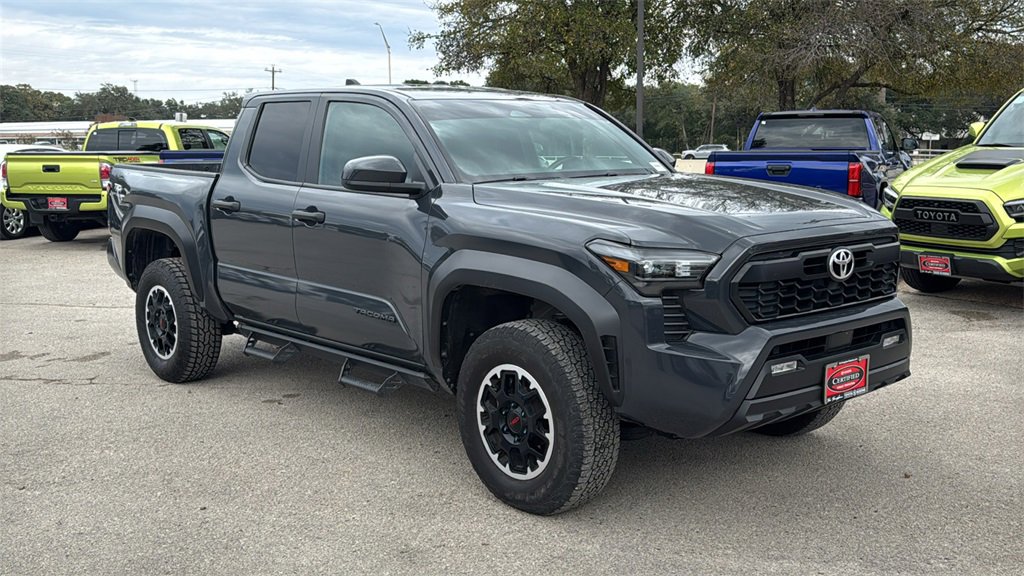 Used 2024 Toyota Tacoma TRD Off-Road image 10