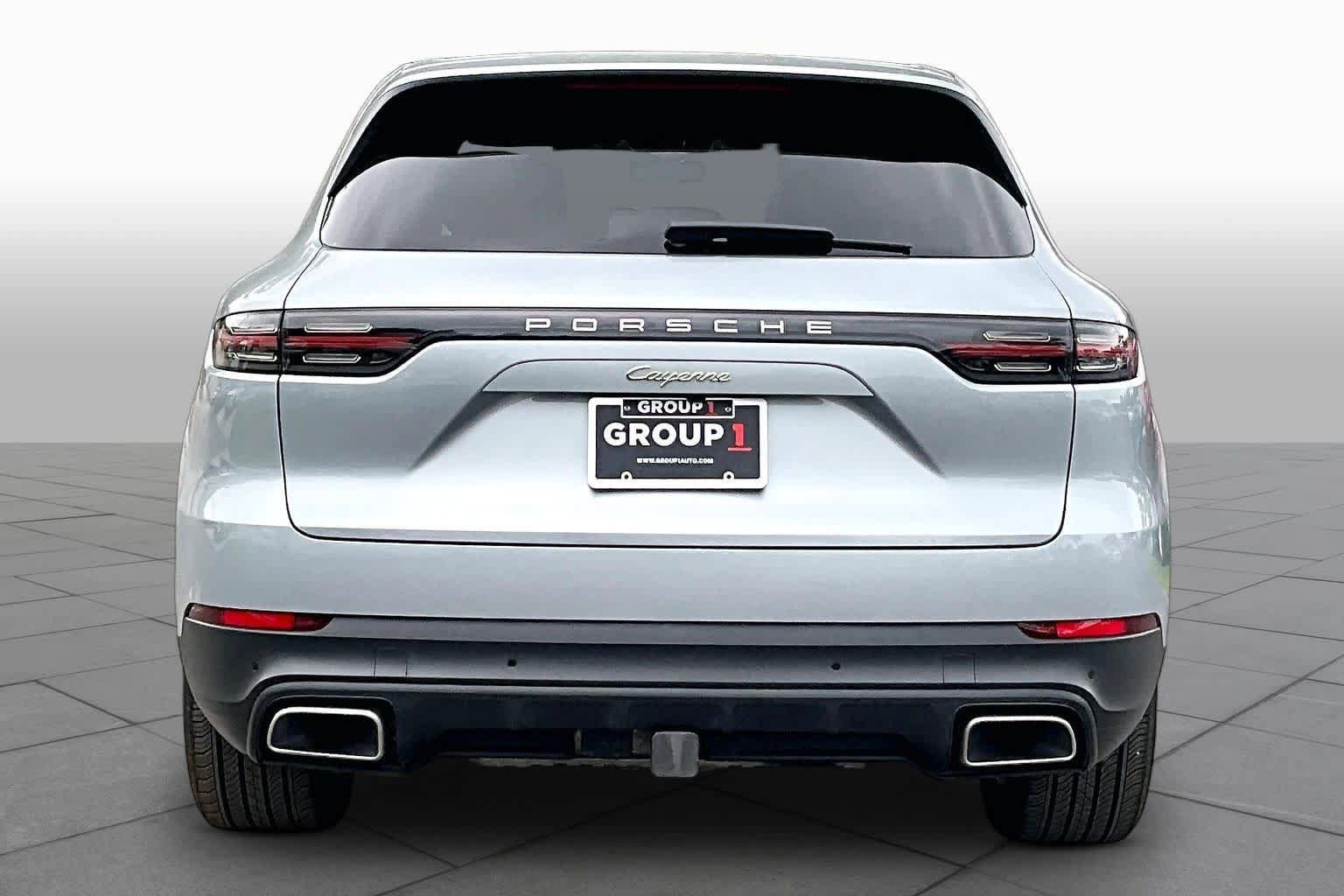 Used 2022 Porsche Cayenne E-Hybrid AWD/4WD image 5