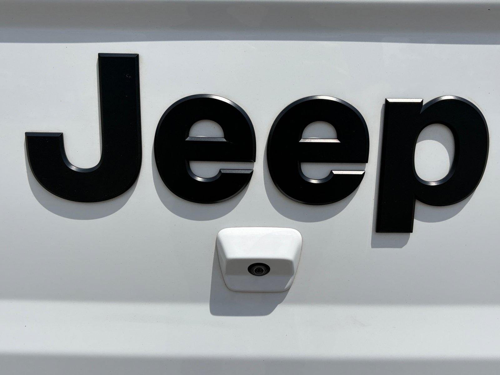 Used 2023 Jeep Gladiator Sport AWD/4WD image 32