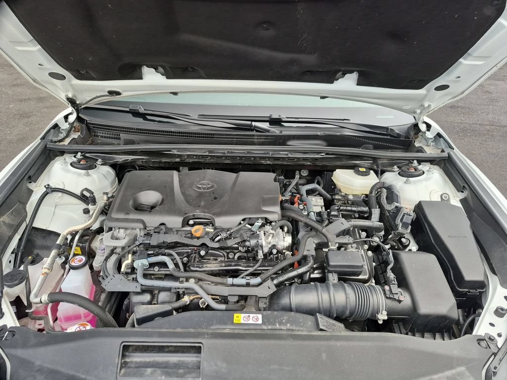 Used 2025 Toyota Camry LE FWD image 34