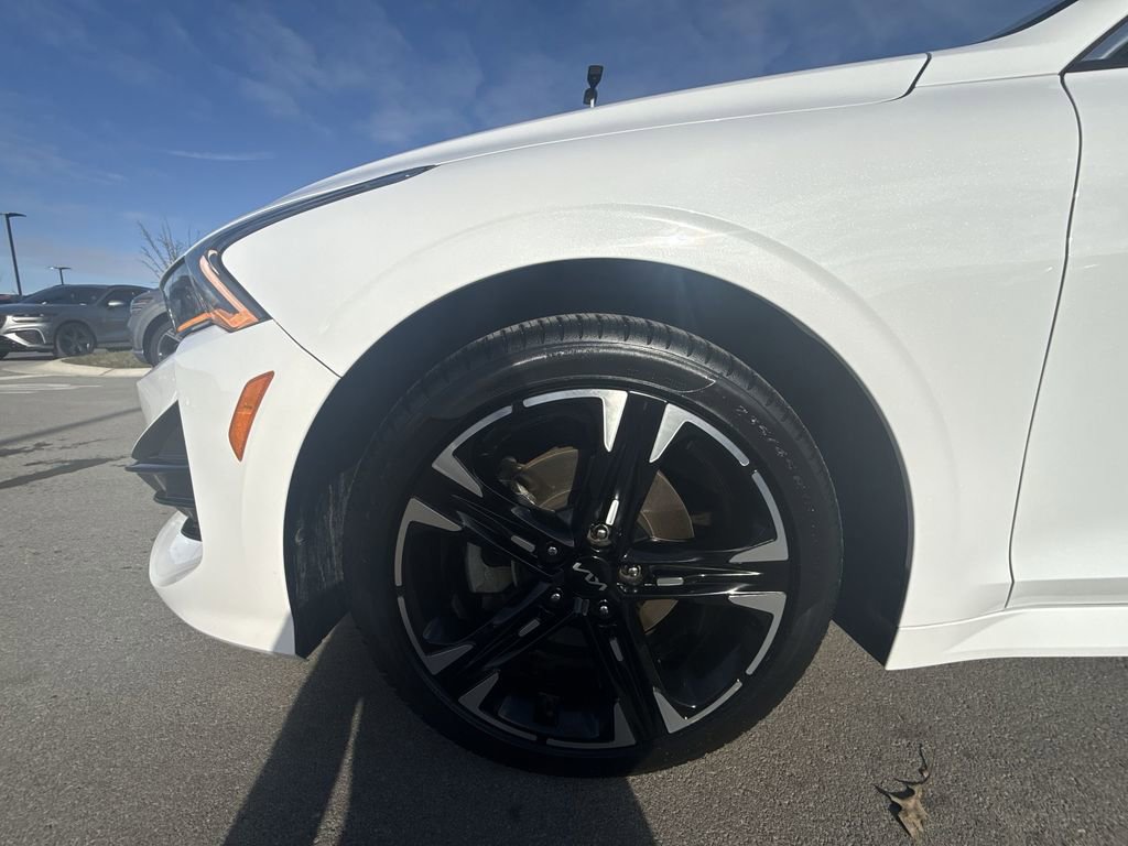 Used 2024 Kia K5 GT-Line w/ GT-Line Premium Package FWD image 10