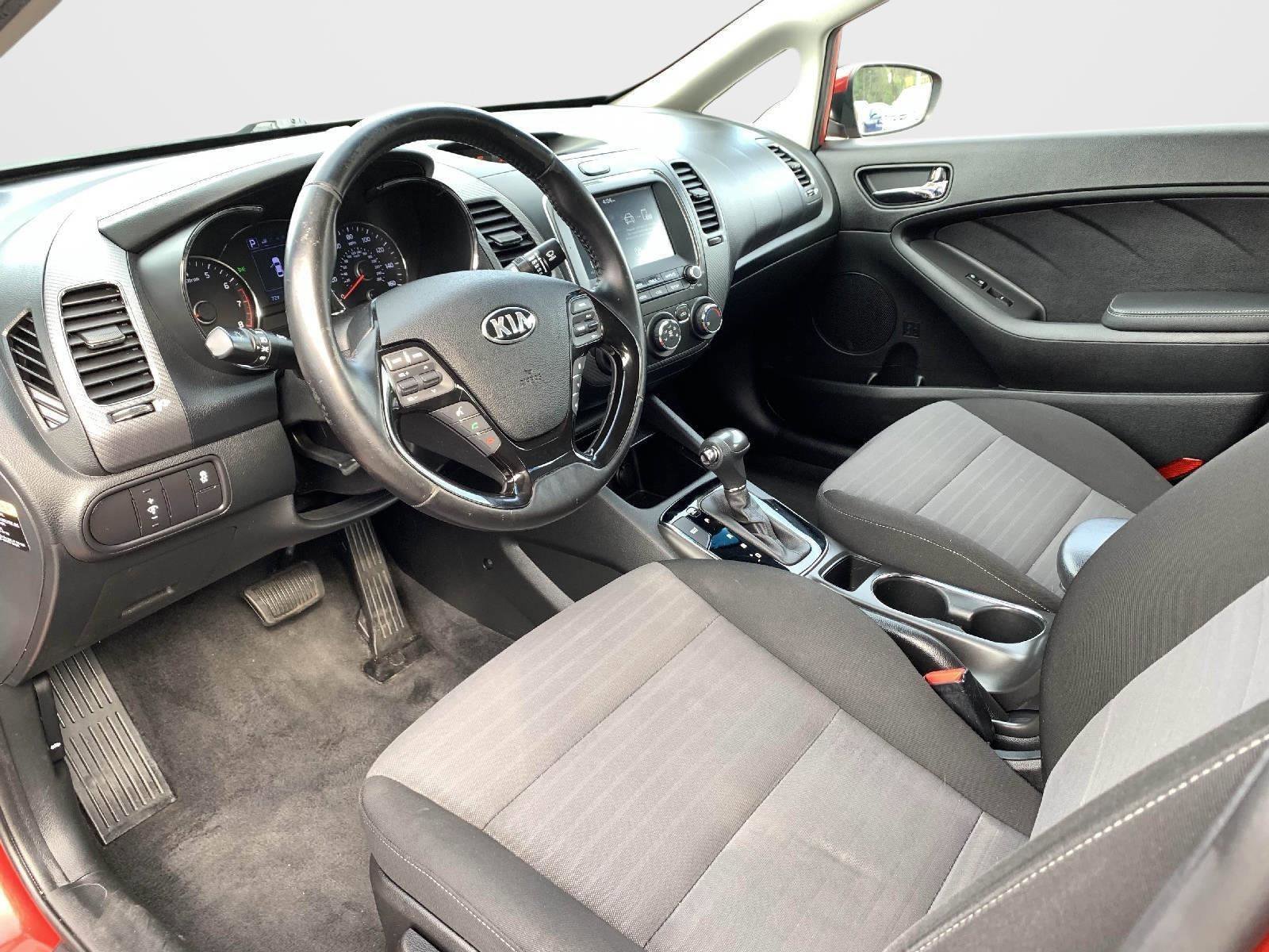 Used 2018 Kia Forte S FWD image 30