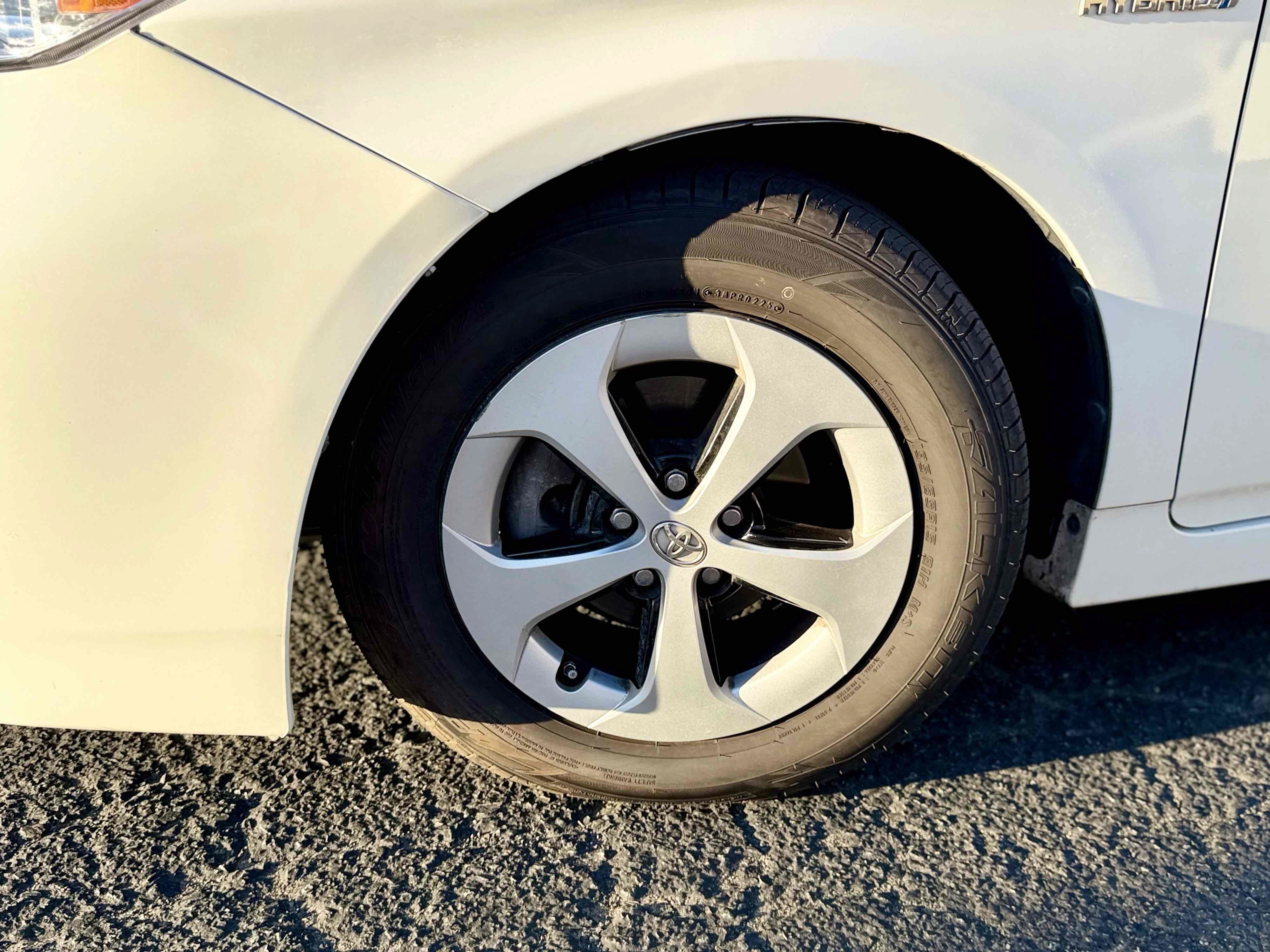 Used 2014 Toyota Prius Three FWD image 20