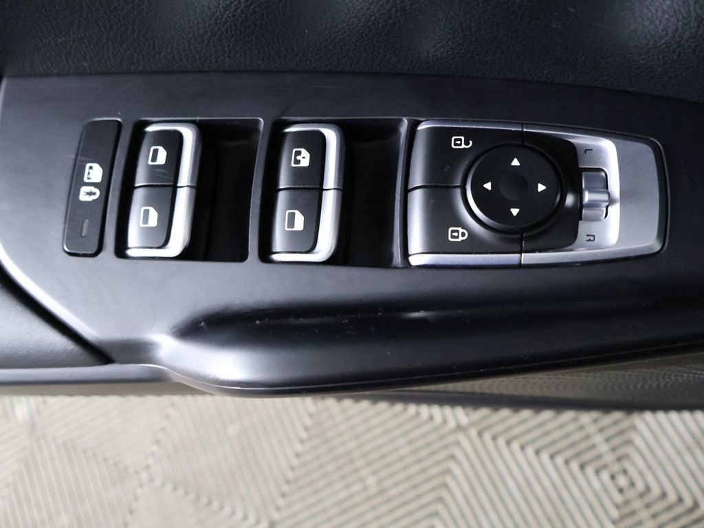 Used 2025 Kia K5 LXS FWD image 33