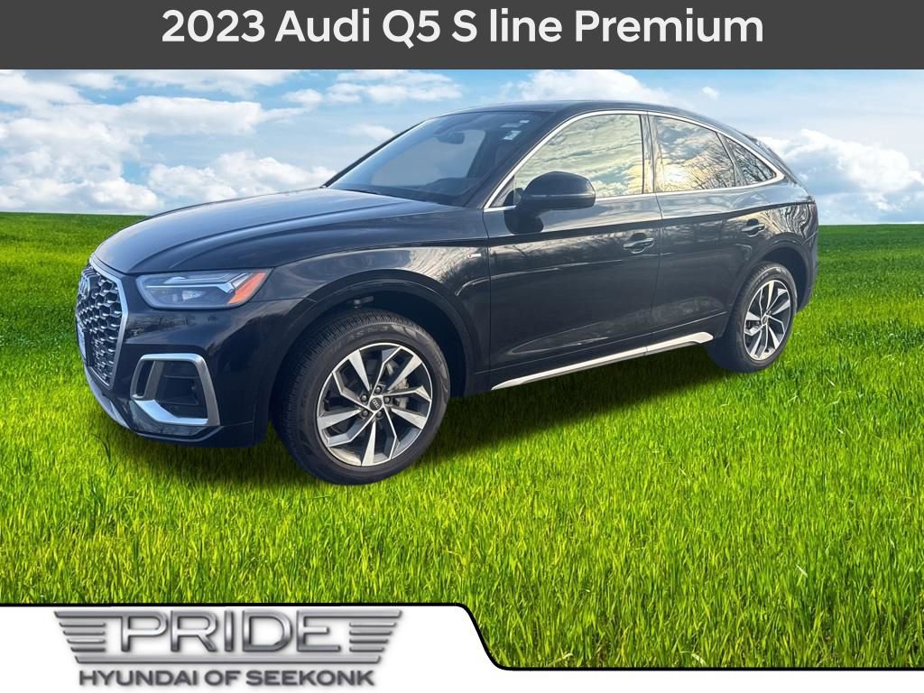 Used 2023 Audi Q5 2.0T Premium w/ Convenience Package AWD/4WD image 1