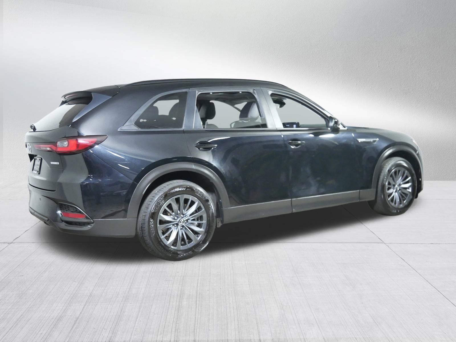 Certified 2025 MAZDA CX-70 3.3 Turbo w/ Preferred Package image 7