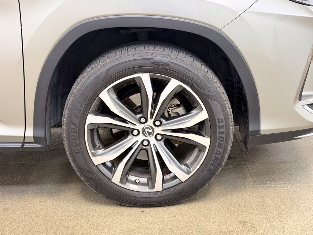 Used 2020 Lexus RX 350L Premium w/ Premium Package AWD/4WD image 4