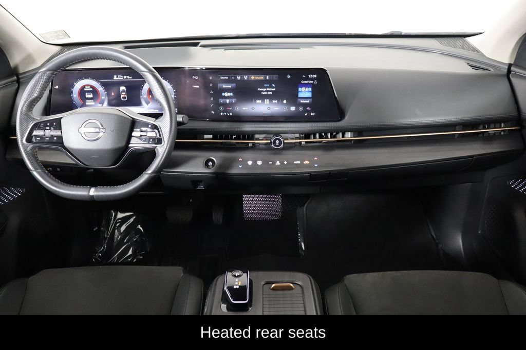 Used 2024 Nissan Ariya AWD image 13