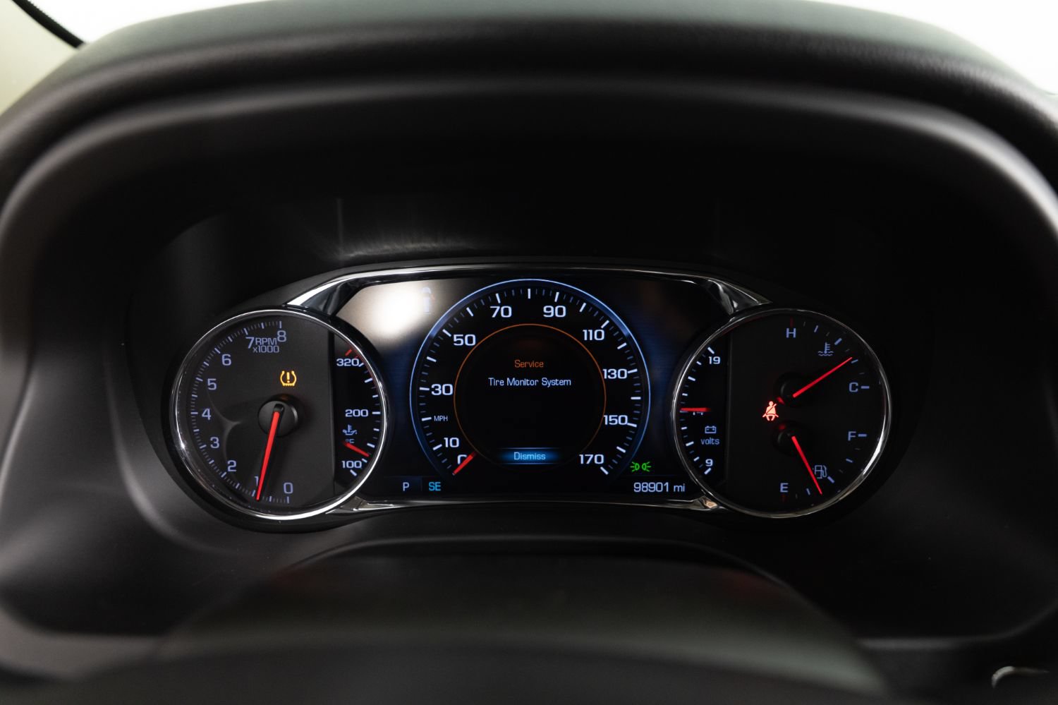 Used 2017 GMC Acadia Denali w/ Technology Package FWD image 36