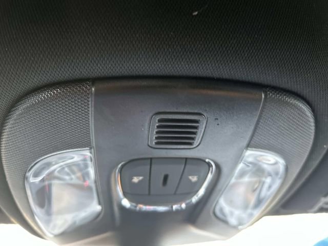 Used 2023 Jeep Compass Limited image 30