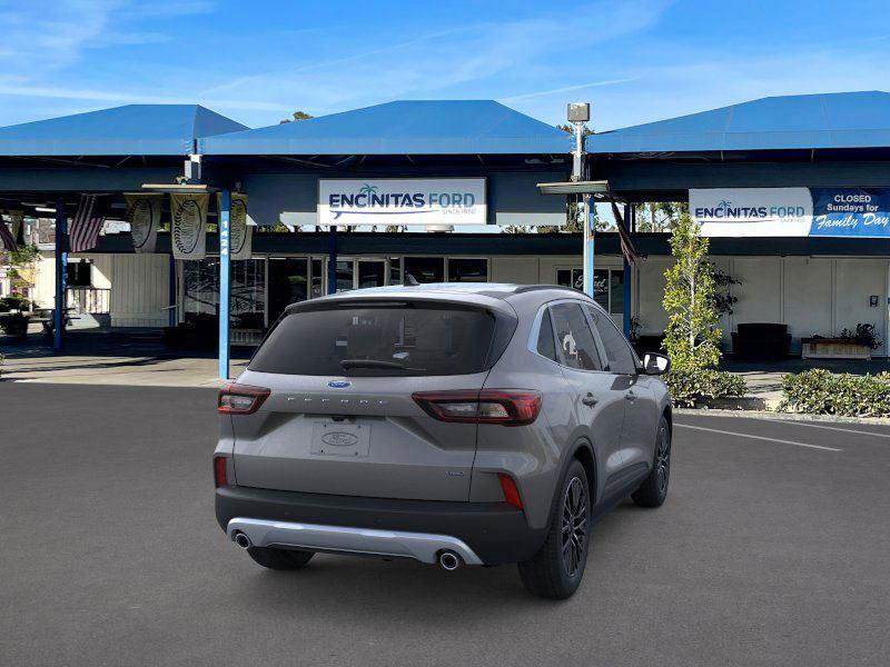 New 2025 Ford Escape PHEV w/ PHEV Premium Package image 8