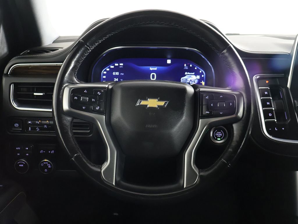 Used 2023 Chevrolet Suburban Premier AWD/4WD image 42