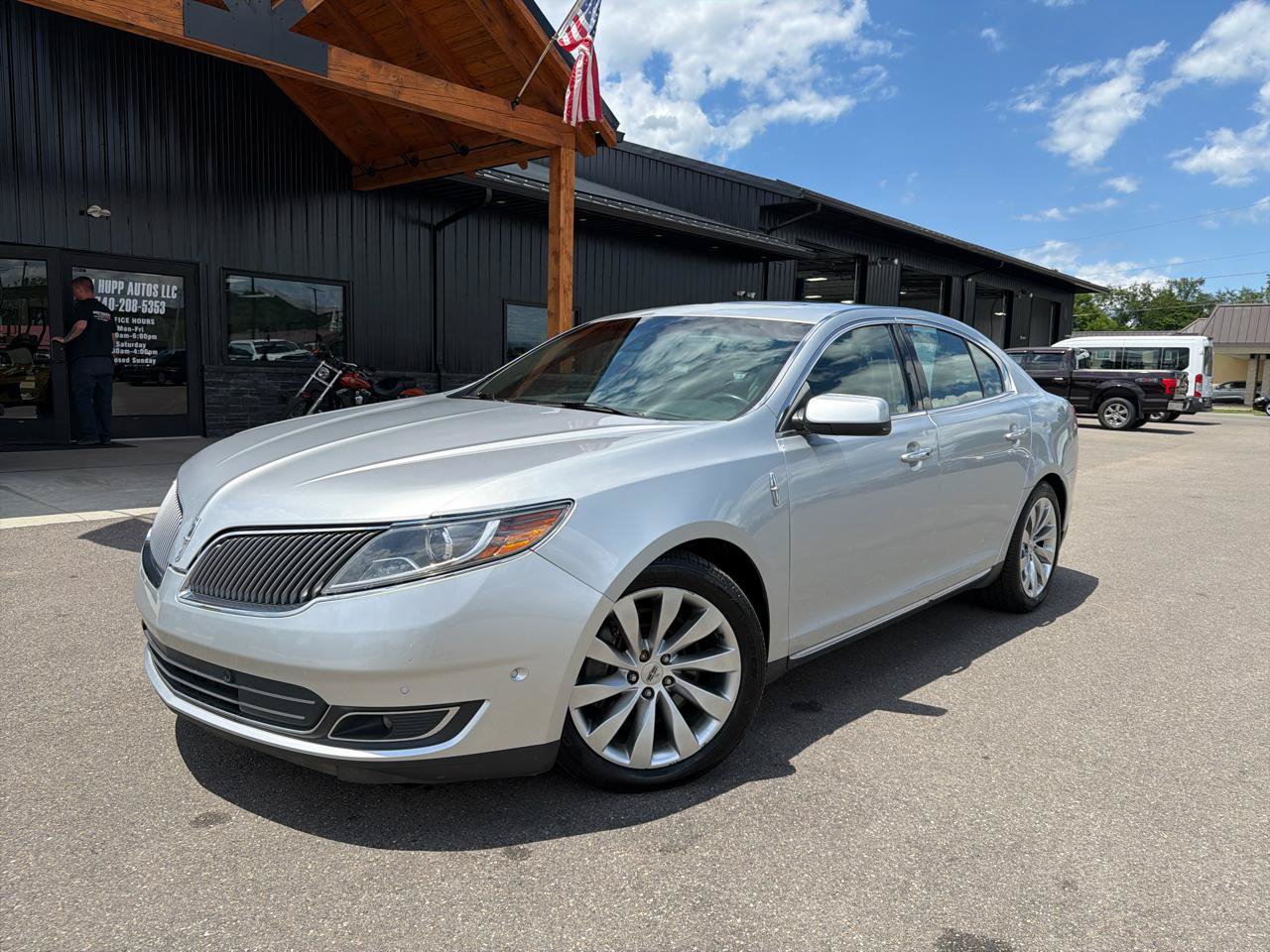 Used 2013 Lincoln MKS AWD image 1