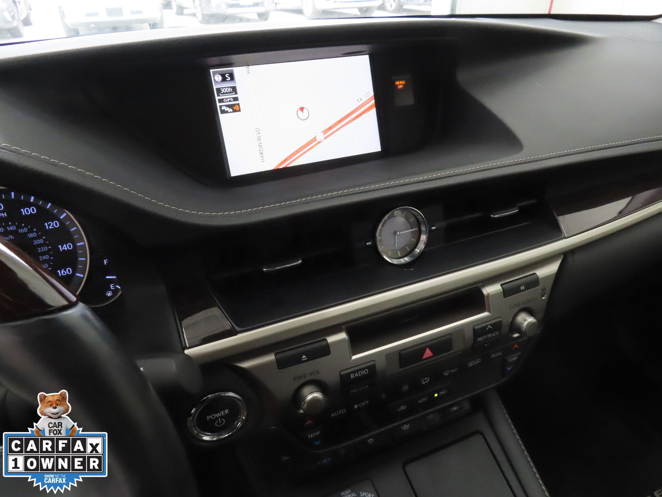 Used 2018 Lexus ES 300h w/ Luxury Package FWD image 19