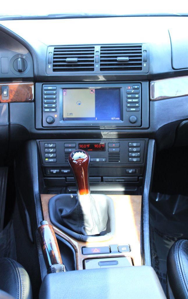 Used 2001 BMW M5 image 17