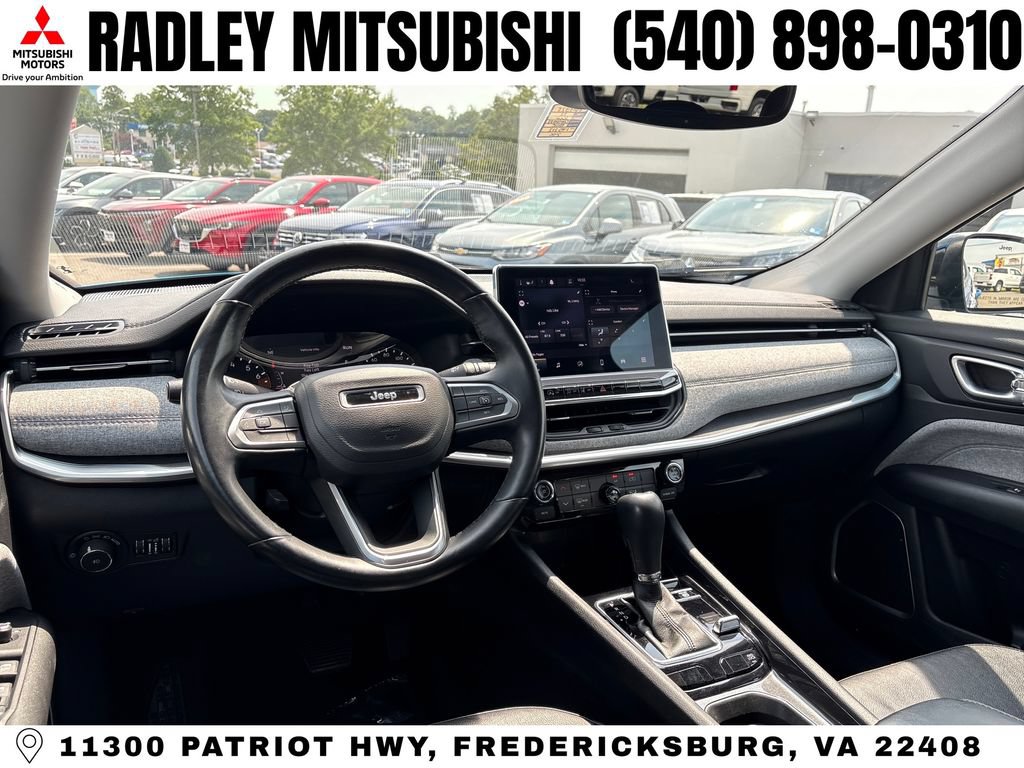 Used 2022 Jeep Compass Latitude AWD/4WD image 13