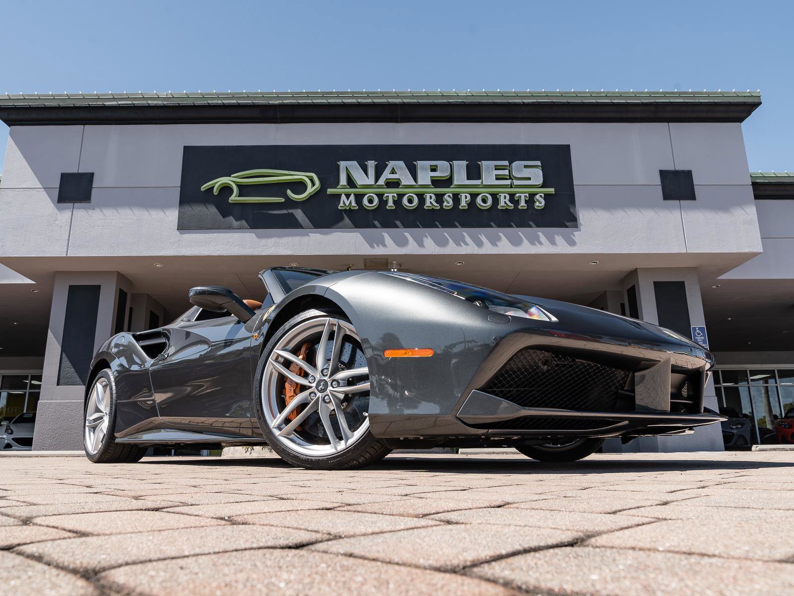 Used 2018 Ferrari 488 Spider image 5