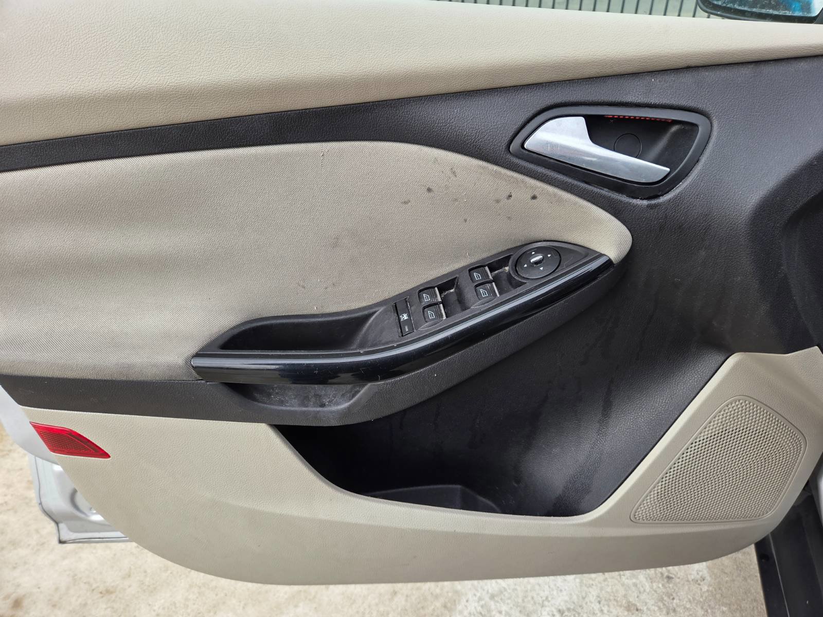 Used 2012 Ford Focus Electric Hatchback image 8