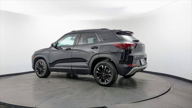 Used 2023 Chevrolet TrailBlazer LT w/ Convenience Package AWD/4WD image 6