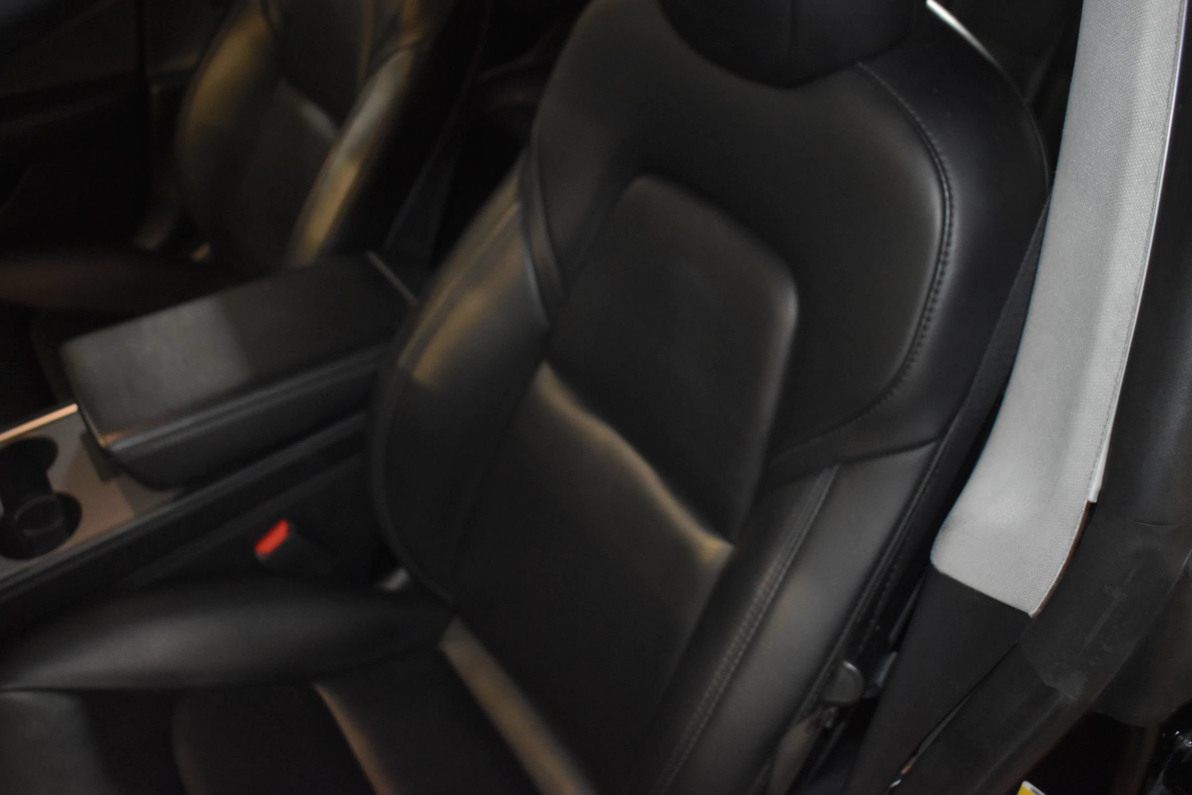 Used 2022 Tesla Model 3 RWD image 9