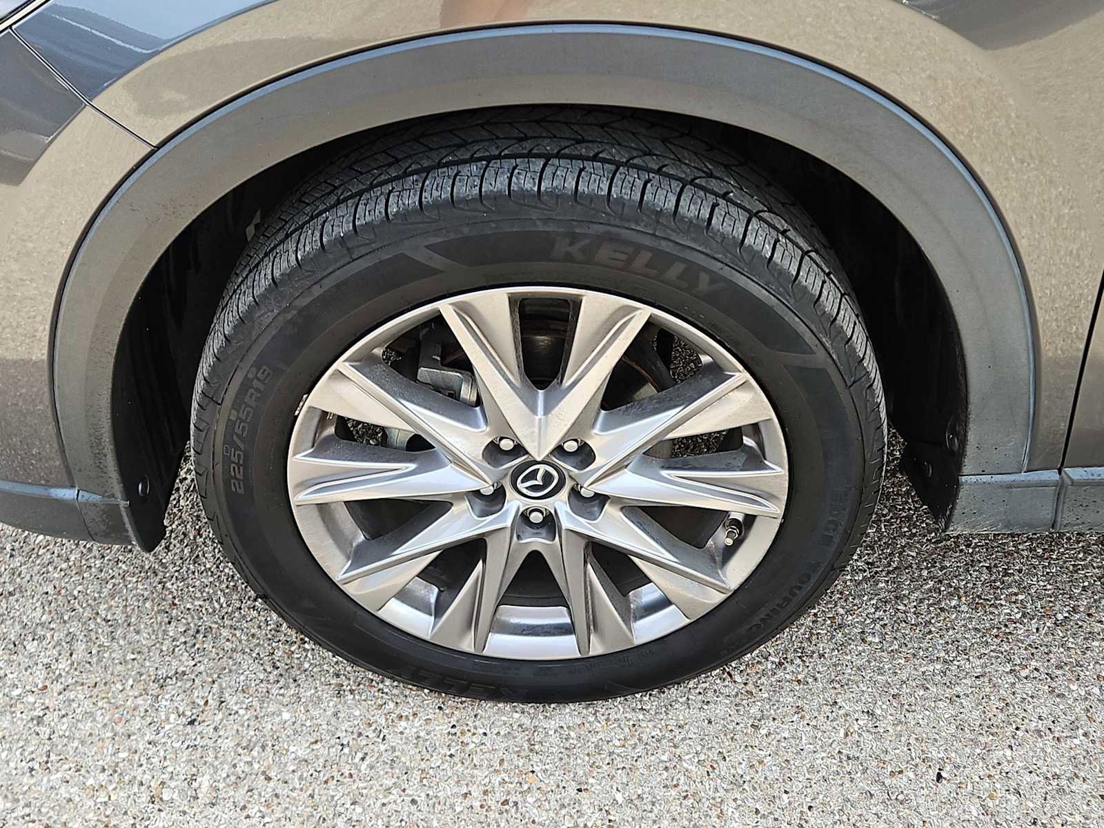 Used 2020 MAZDA CX-5 Grand Touring w/ GT Premium Package FWD image 12