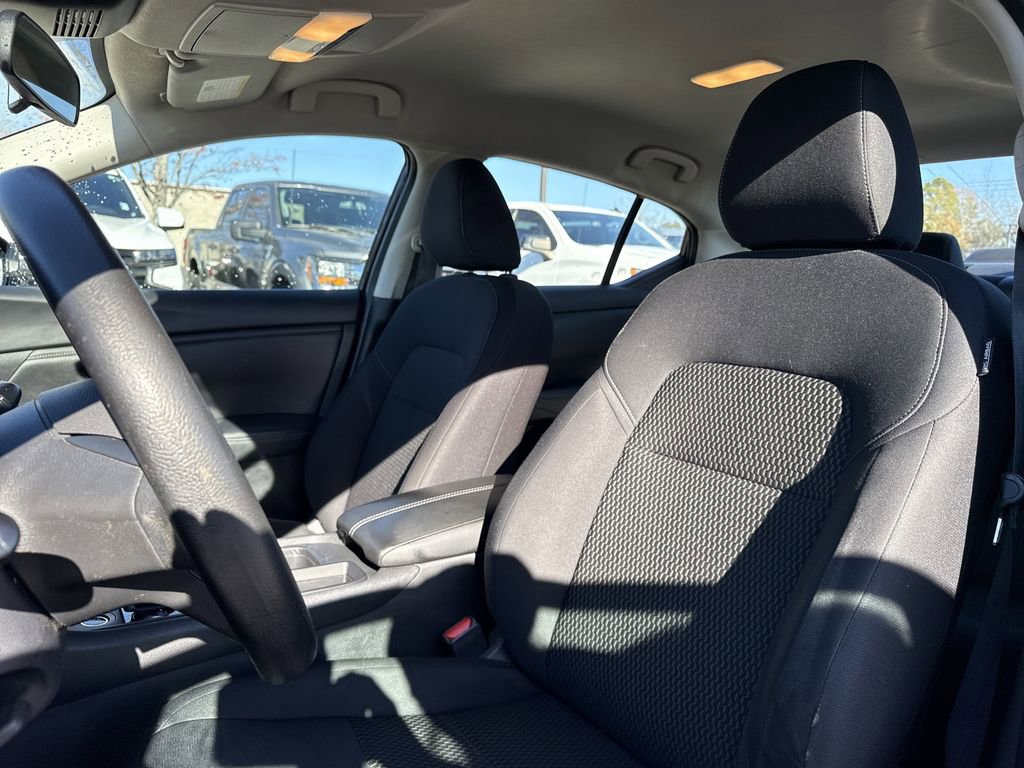 Used 2023 Nissan Sentra S image 12