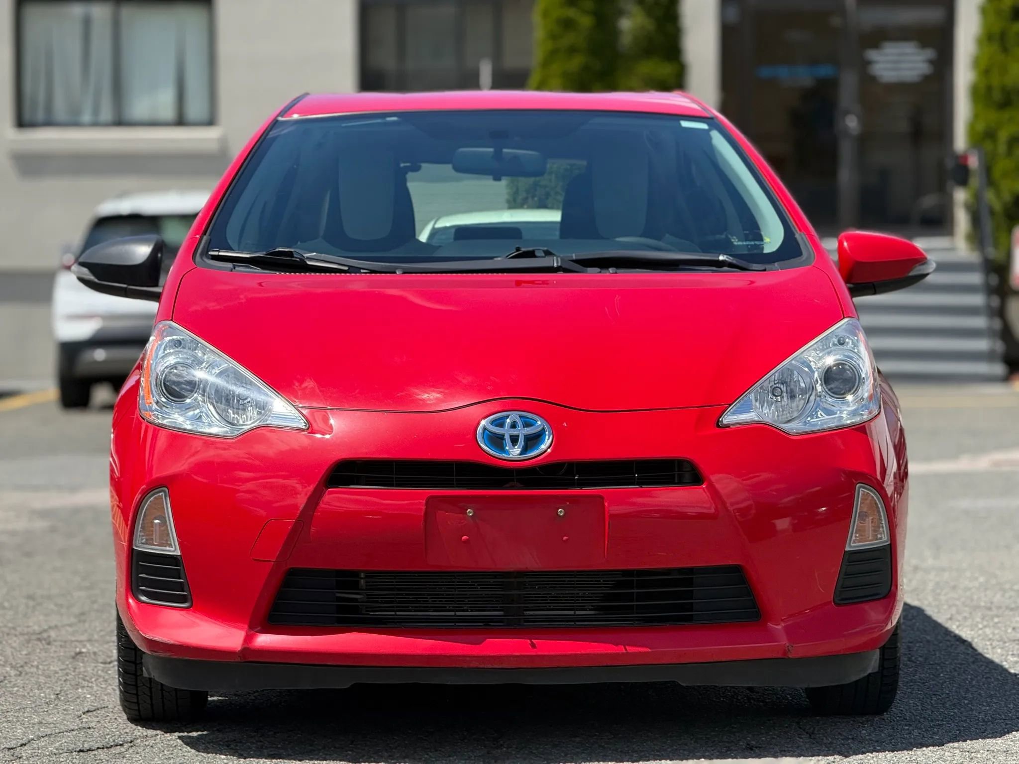 Used 2012 Toyota Prius C One FWD image 3