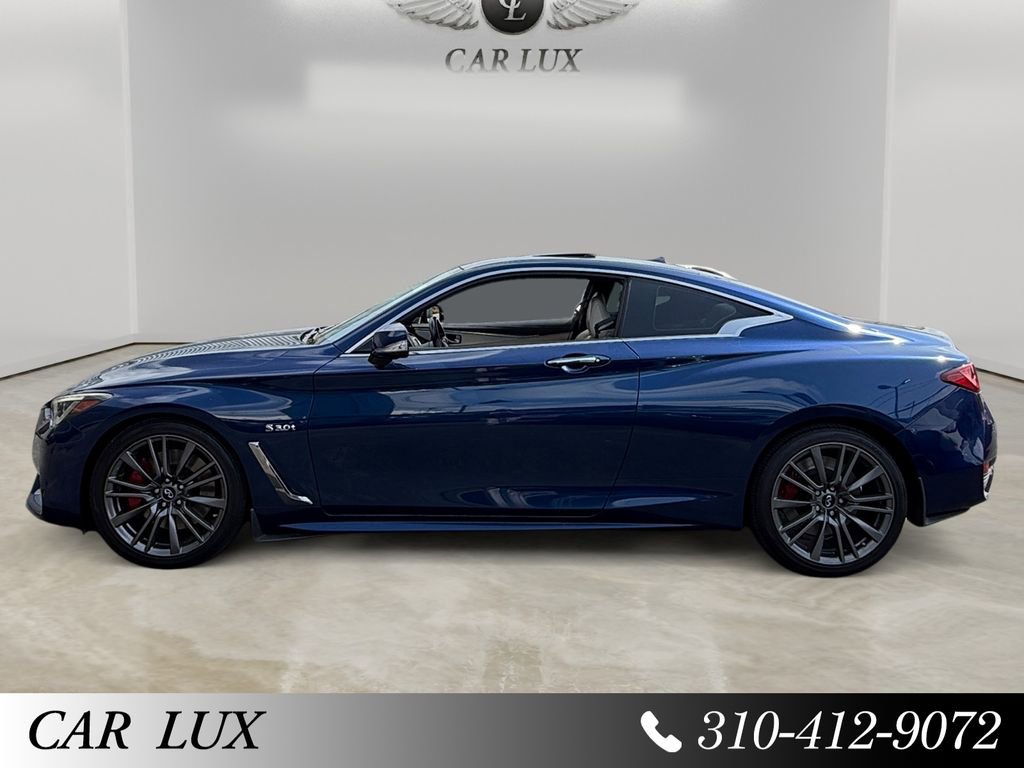 Used 2017 INFINITI Q60 Red Sport 400 RWD image 2