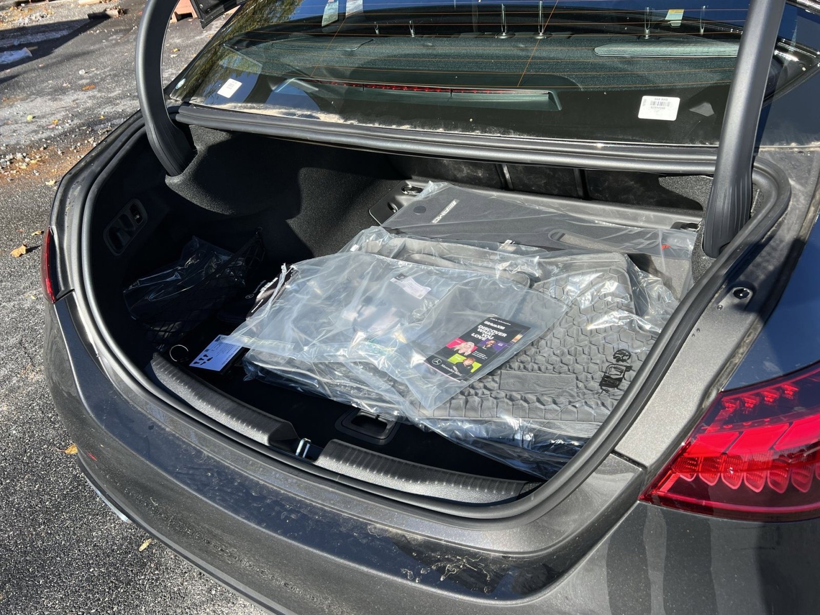 New 2026 Mercedes-Benz C 300 4MATIC Sedan image 24