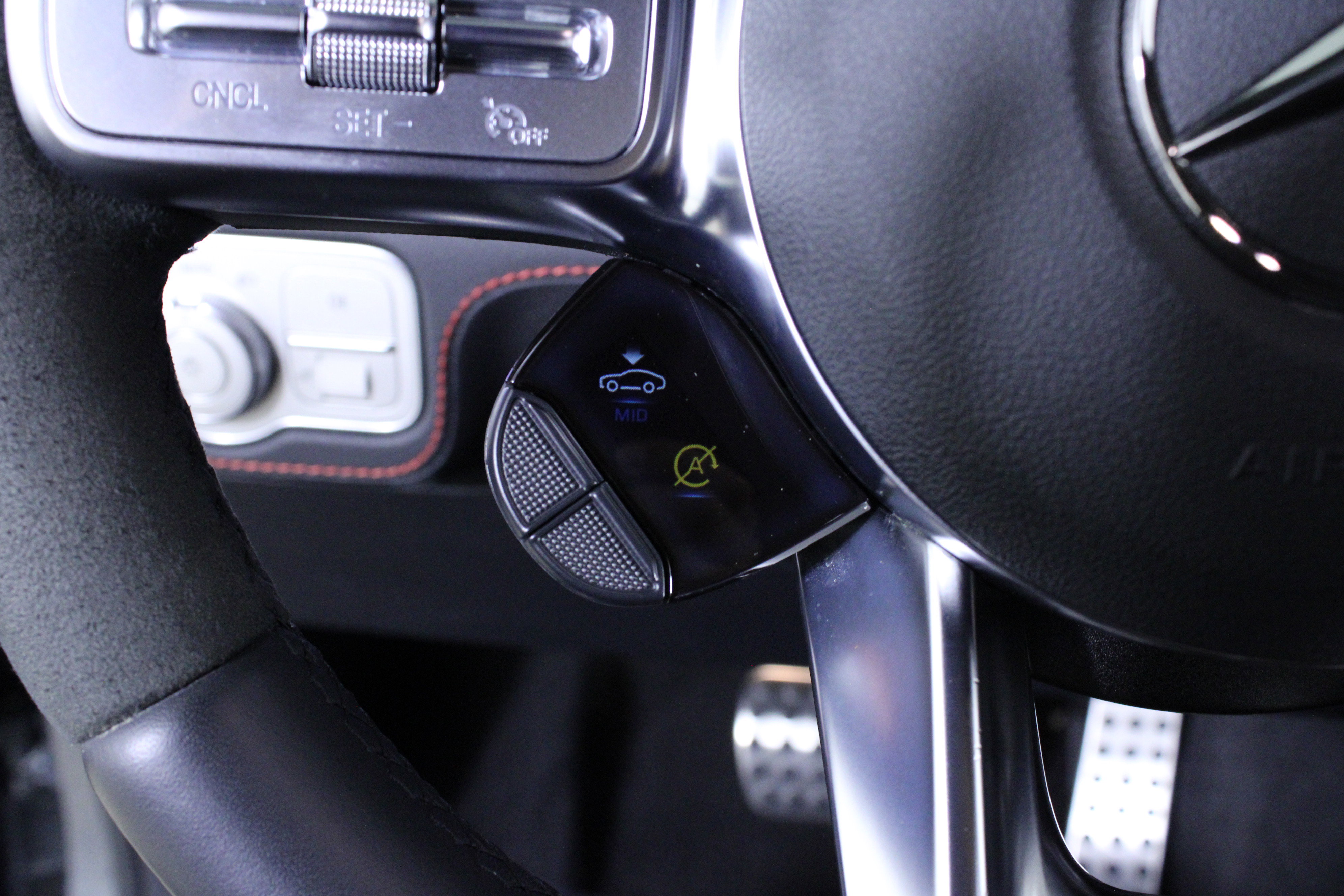 Used 2023 Mercedes-Benz GLE 53 AMG 4MATIC image 29