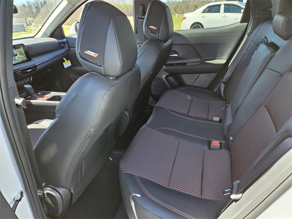 New 2025 Nissan Kicks SR w/ SR Premium Package image 6