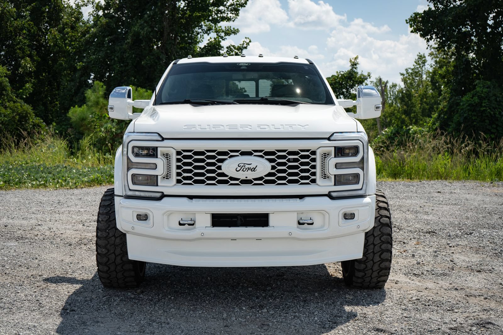 Used 2024 Ford F450 Platinum w/ FX4 Off-Road Package AWD/4WD image 8