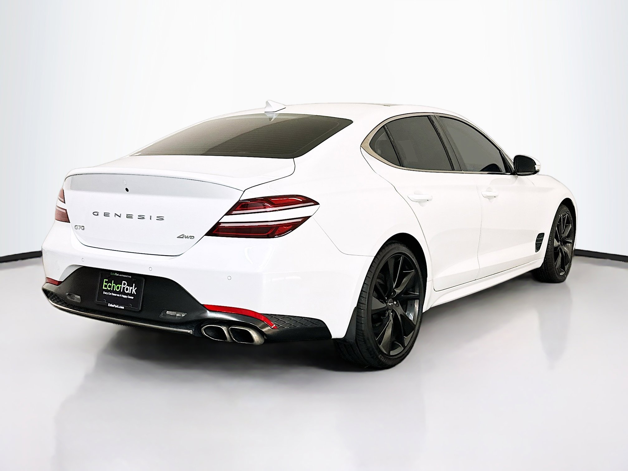 Used 2023 Genesis G70 2.0T w/ Sport Prestige Package image 9