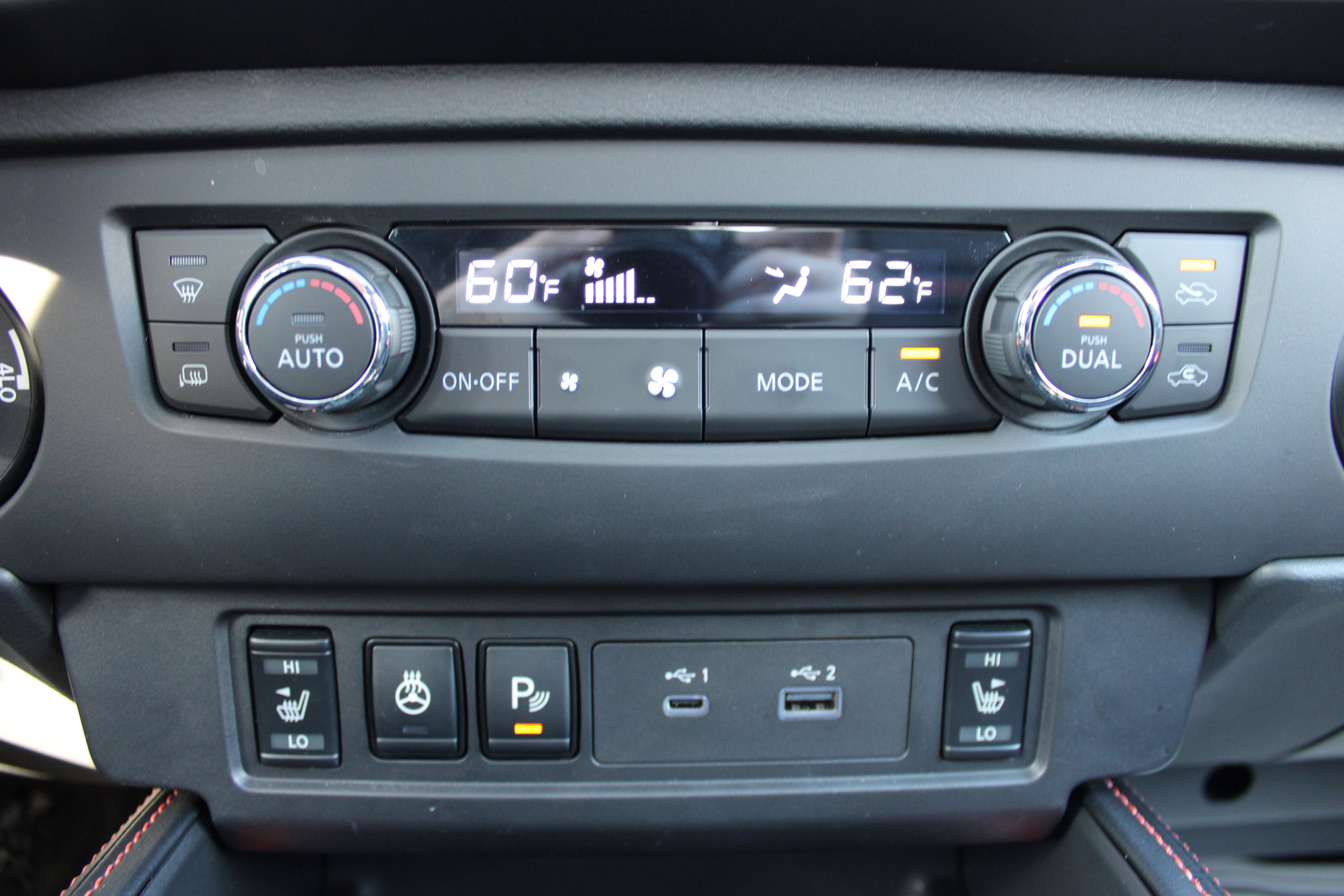 Certified 2025 Nissan Frontier PRO-4X w/ Pro Premium Package image 22