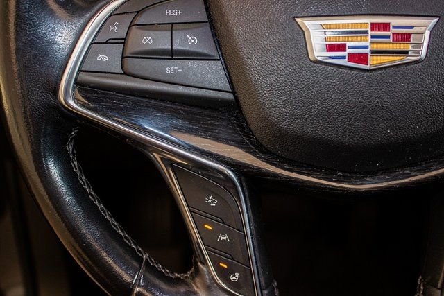 Used 2021 Cadillac XT5 Premium Luxury w/ LPO, Floor Liner Package image 23