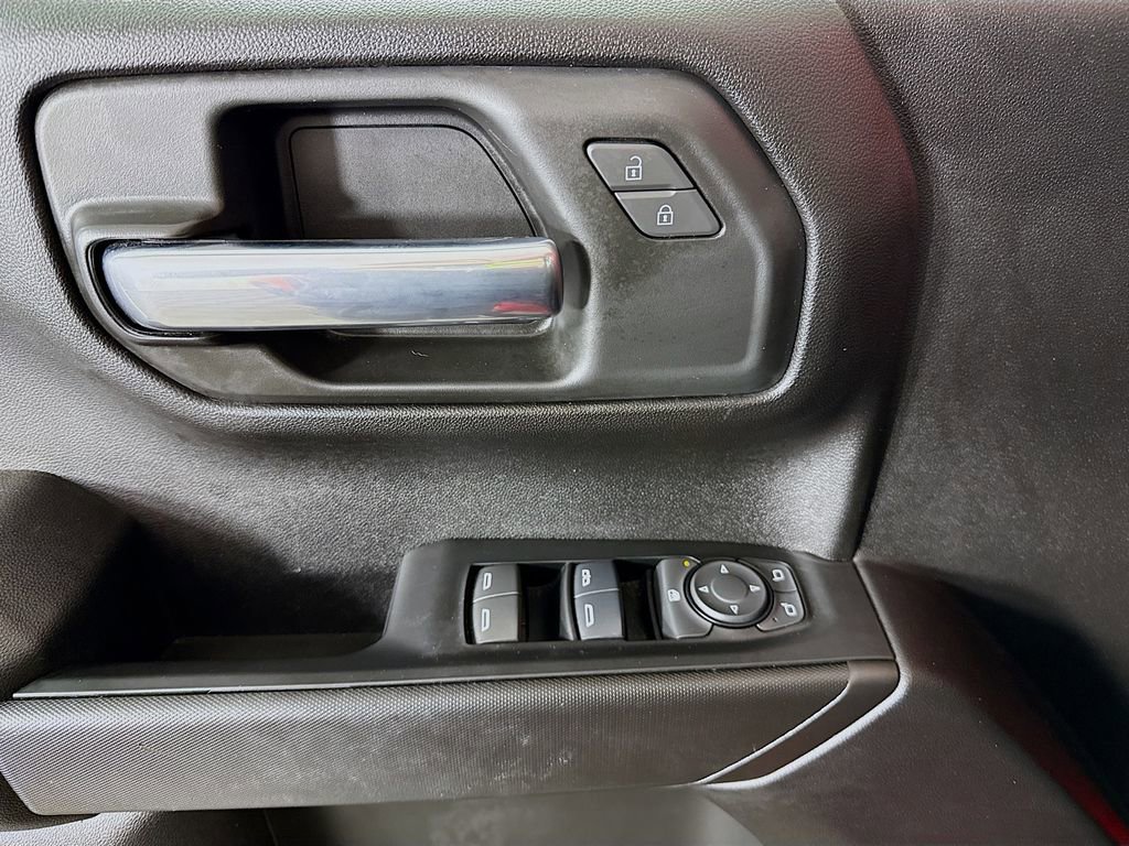 Used 2025 Chevrolet Silverado 1500 Custom w/ LPO, Dark Essentials Package image 20