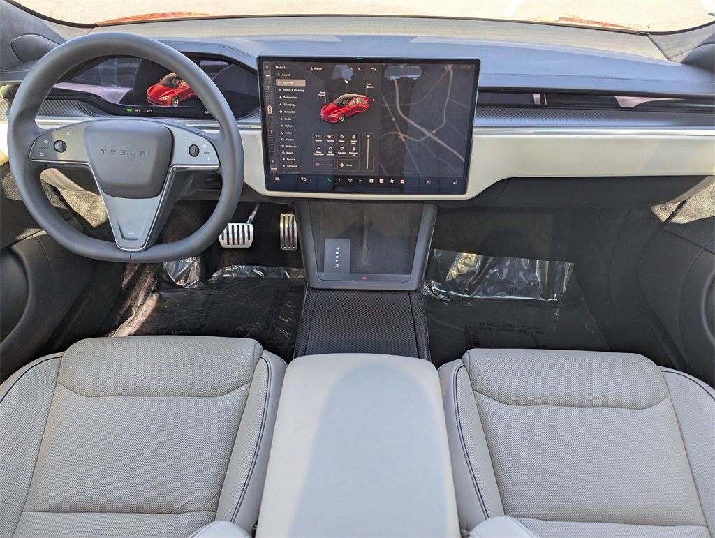 Used 2021 Tesla Model S Plaid image 6